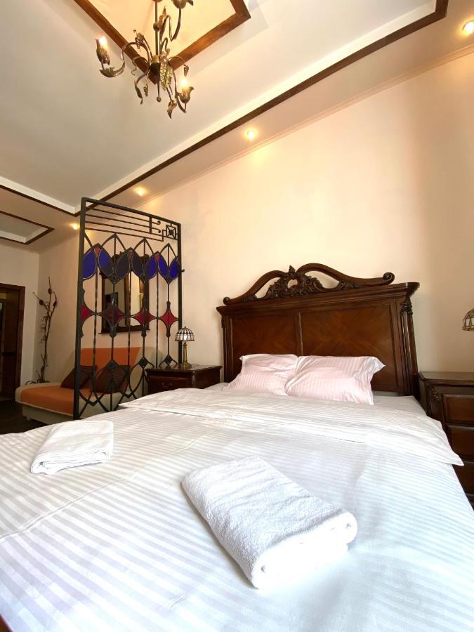 Квартира На Вулиці Лесі Українки 19 Lviv Exteriör bild