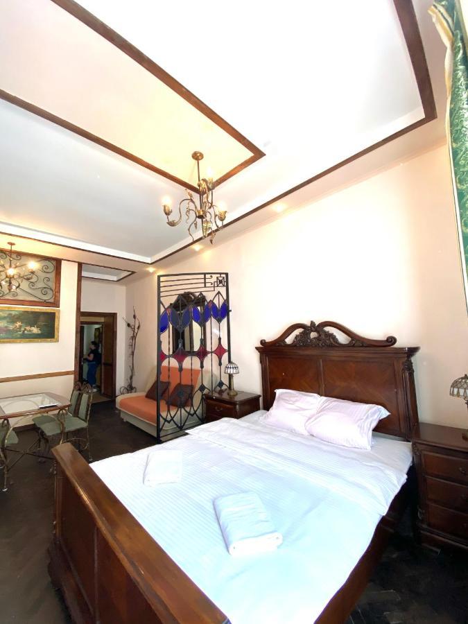 Квартира На Вулиці Лесі Українки 19 Lviv Exteriör bild