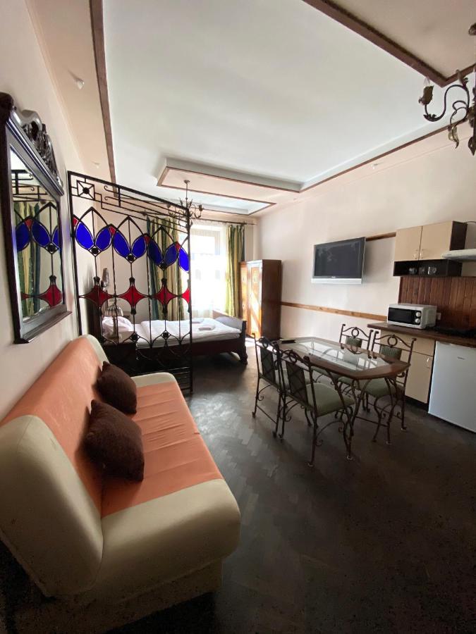Квартира На Вулиці Лесі Українки 19 Lviv Exteriör bild
