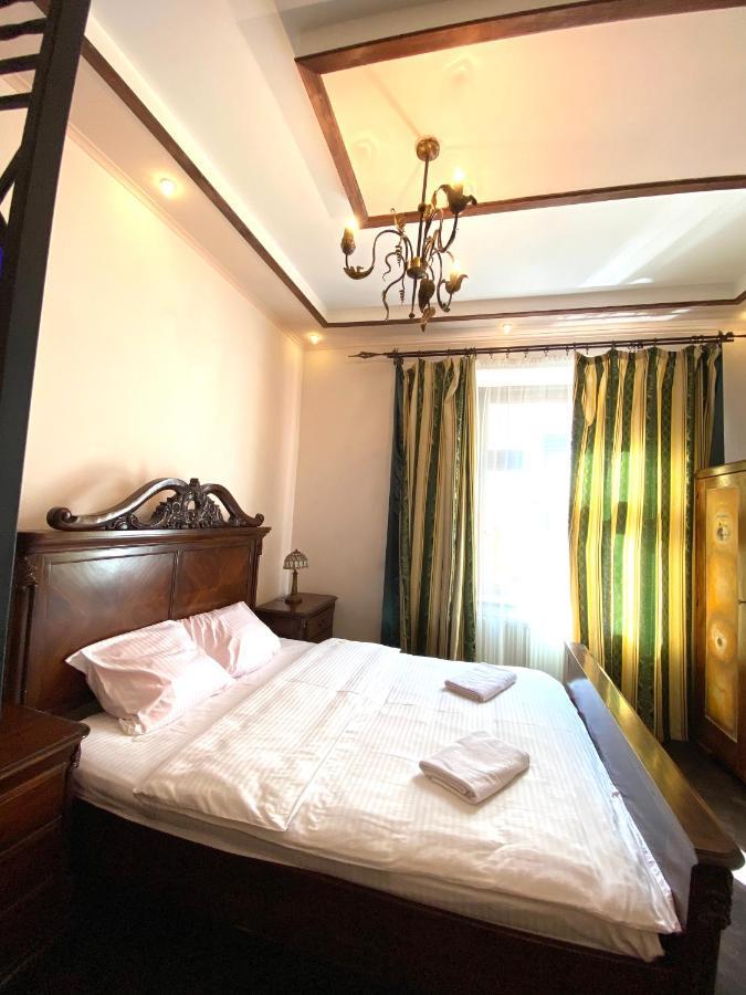 Квартира На Вулиці Лесі Українки 19 Lviv Exteriör bild