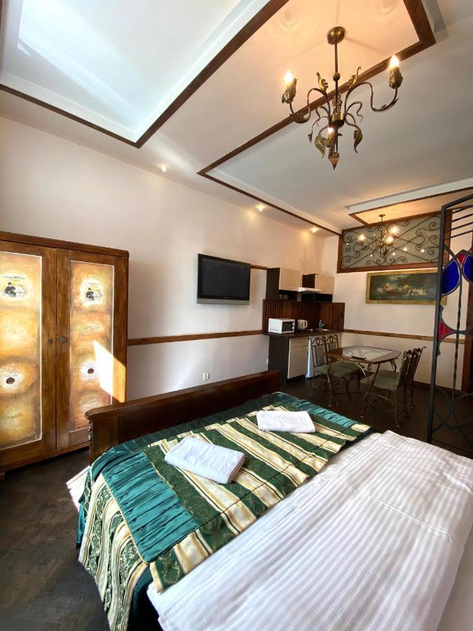 Квартира На Вулиці Лесі Українки 19 Lviv Exteriör bild