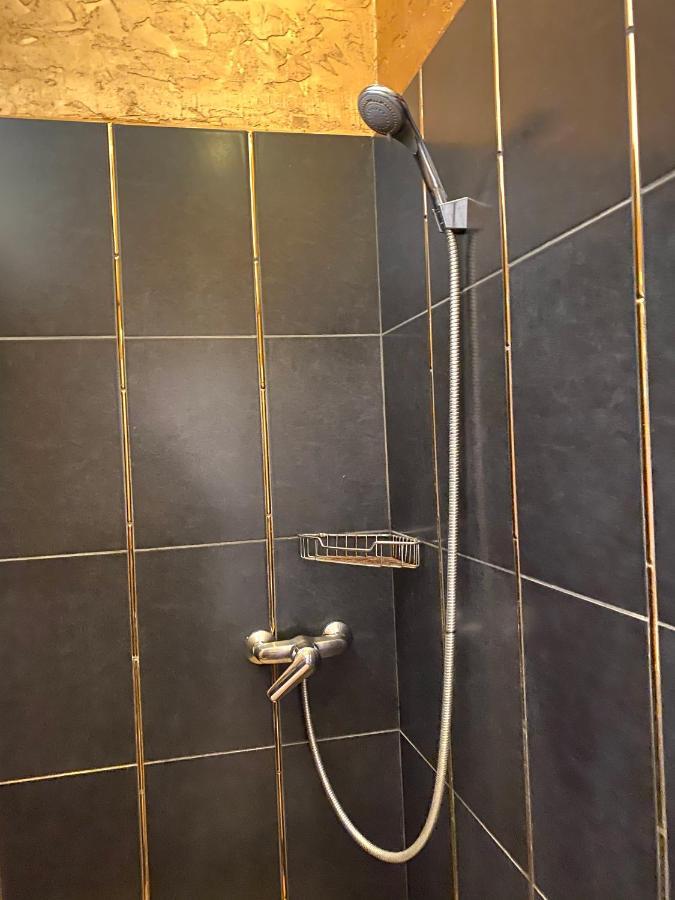 Квартира На Вулиці Лесі Українки 19 Lviv Exteriör bild