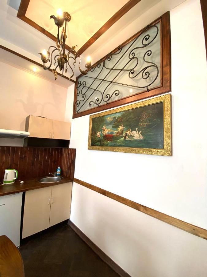 Квартира На Вулиці Лесі Українки 19 Lviv Exteriör bild